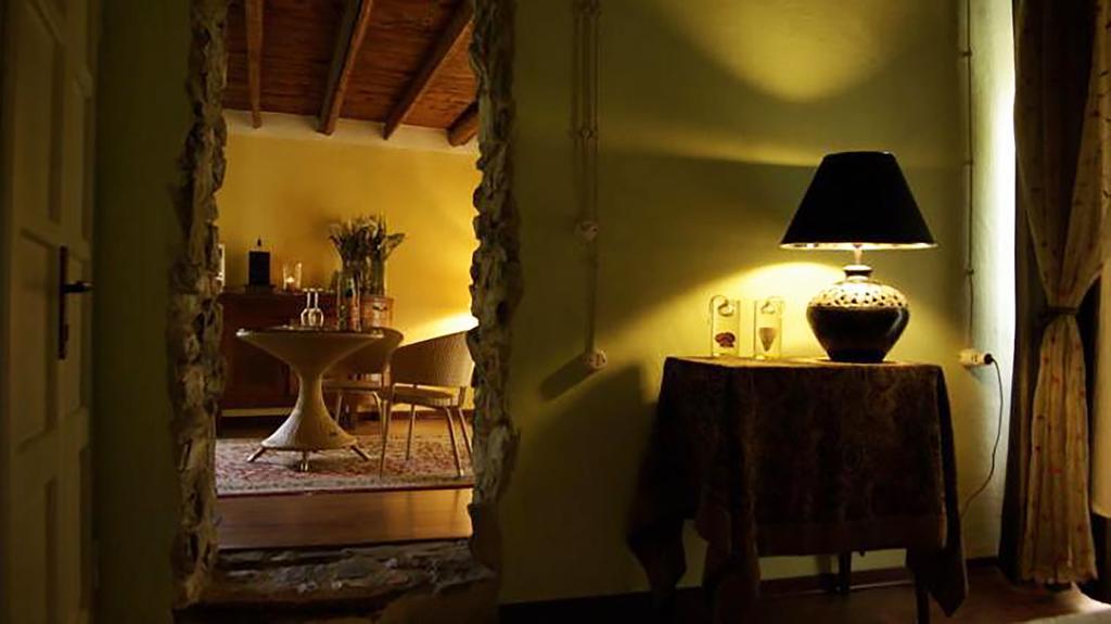Hotel San Gerolamo Vercurago ภายนอก รูปภาพ